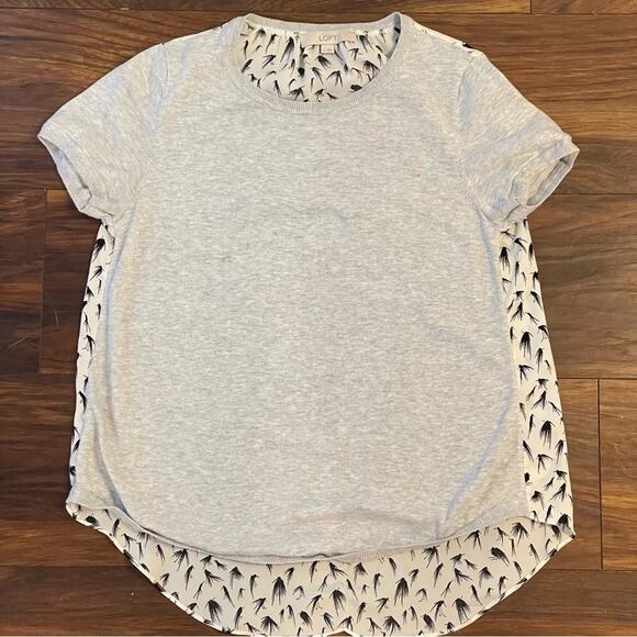 Ann Taylor LOFT top with knit grey front and black & cream design size Small B3 - Picture 1 of 3